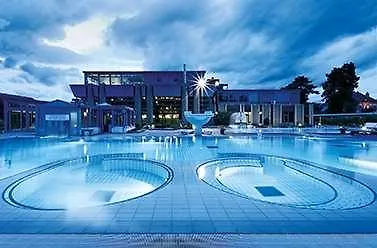 Grand Et Centre Thermal D'yverdon-les-bains Otel 4*