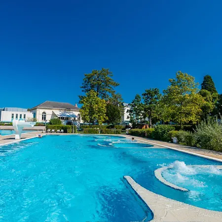 Grand Et Centre Thermal D'yverdon-les-bains Otel