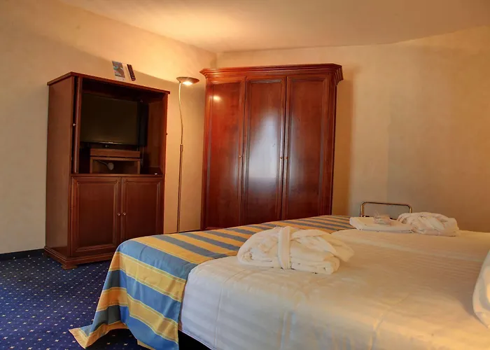 Grand Et Centre Thermal D'yverdon-les-bains Hotel 4*